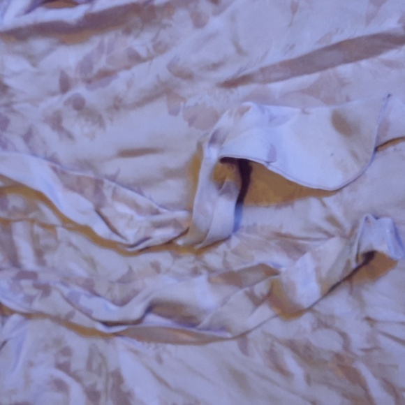 Suzy Shier Light Purple Blouse with Tie Neck - Picture 4 of 10